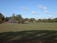 Happend en stappend langs Stokkumse bedrijven