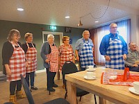 Gezellige proeverij van het Eetbare Erf in Stokkum