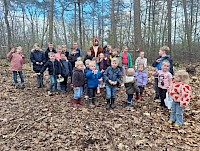Paashaas heeft weer goed geholpen bij het zoeken van de eieren!